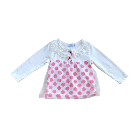 Long-sleeved polka dot shirt